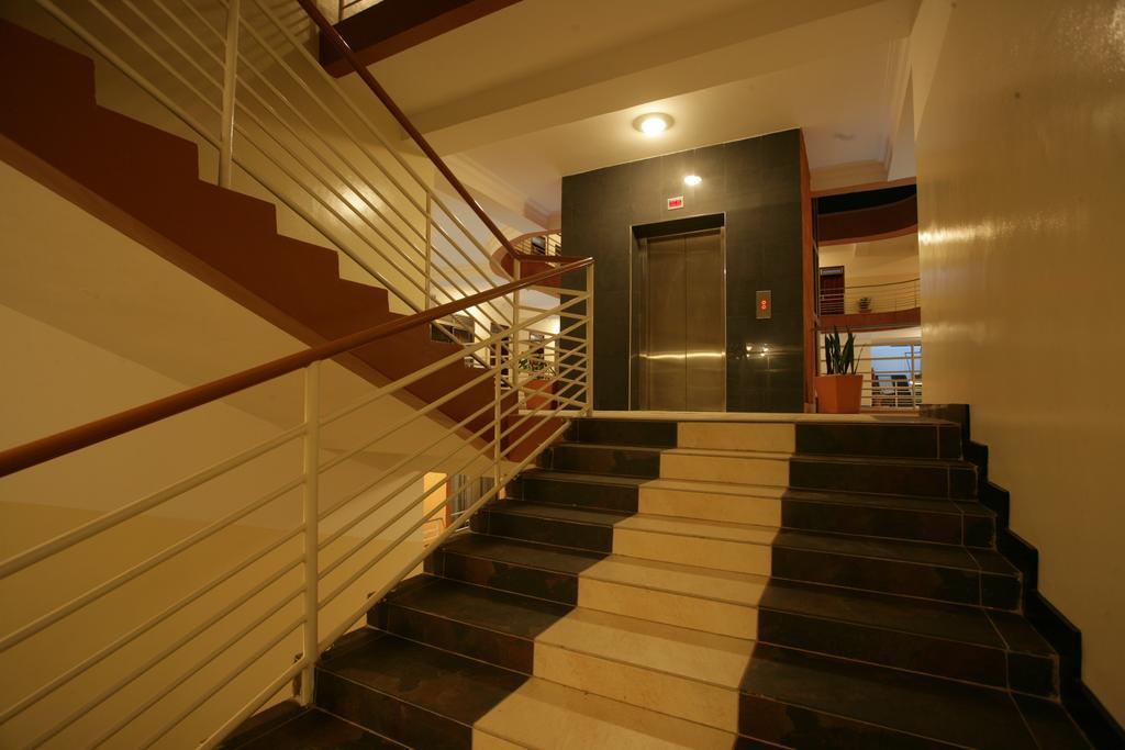 Hotel Triangle Kampala Eksteriør billede